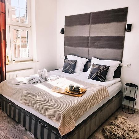 Cloud 9 King Size Bed - Old Town View Gdansk Ogarna Apartment Exterior photo